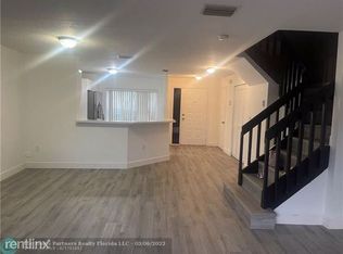 5224 NW 190th St, Miami Gardens, FL 33055