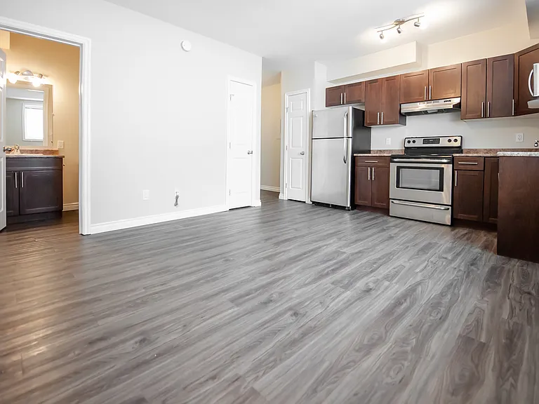433 Edison Ave #315 — Photo 10