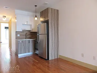 Rented by Rennit Inc.