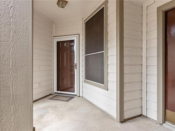 2nd image of 7132 Wolfemont Ln