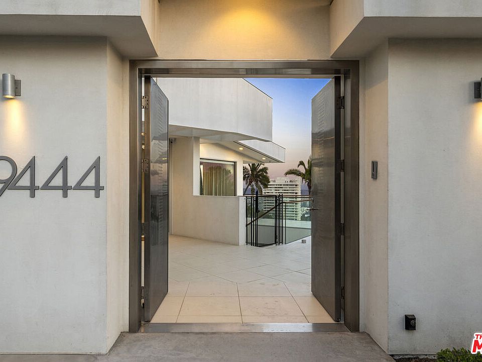 9444 Sierra Mar Pl, Los Angeles, CA 90069 | MLS #23-236023 | Zillow