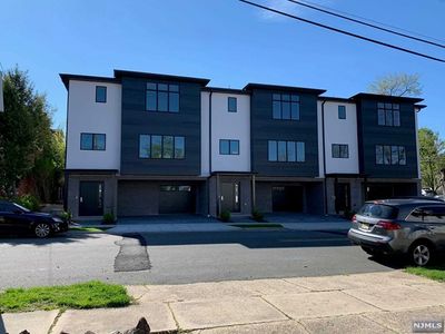 250 Hillside Ave Unit B, Palisades Park, NJ, 07650