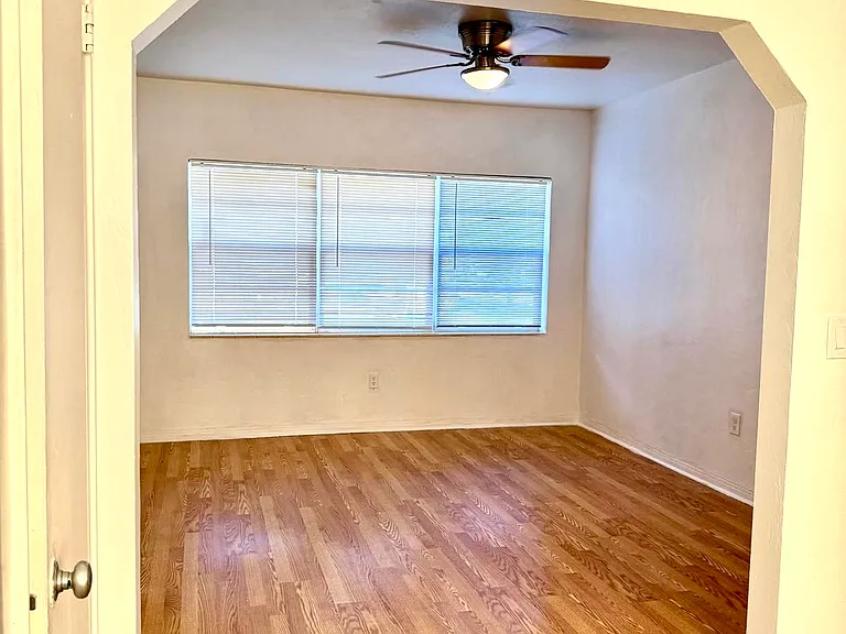 19 Salamanca Ave #1 — Photo 3