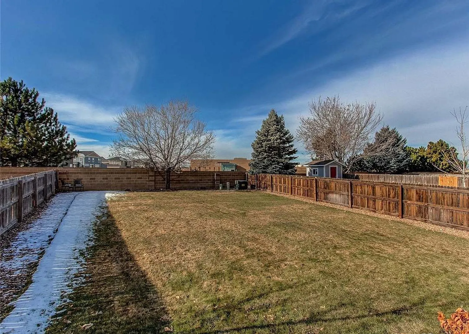 Outstanding 3 bed townhome for rent. Pet Friendly!! — Photo 4