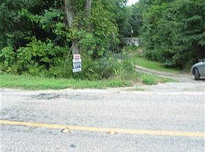 2nd image of 3128 Doctor Nichols Rd