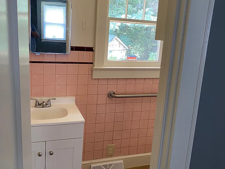 6909 White Horse Rd — Photo 16