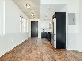 31-19 37th Ave