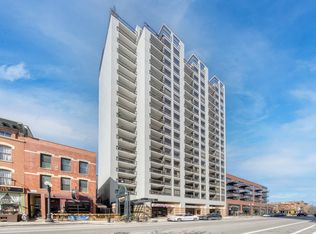 1212 N Wells St APT 1602, Chicago, IL 60610