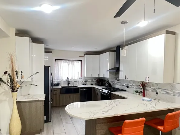 4 Highview Road image 14 of 20