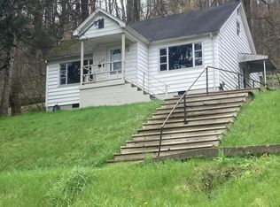 248 Arnold St, Weston, WV