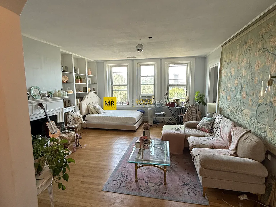 405 Beacon St #15