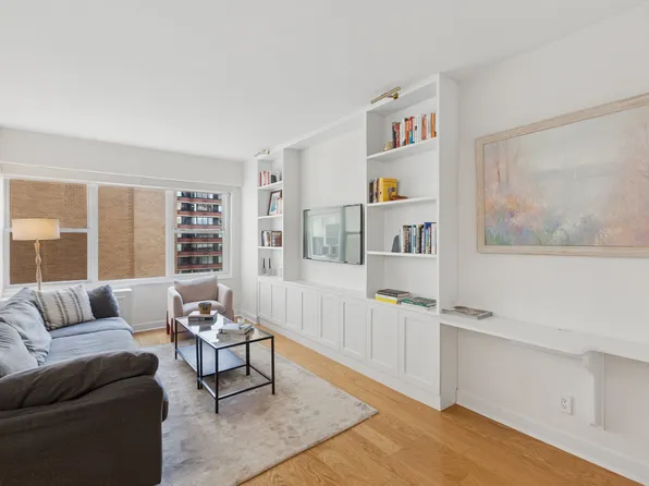 370 East 76th Street B1008 image 1 of 6