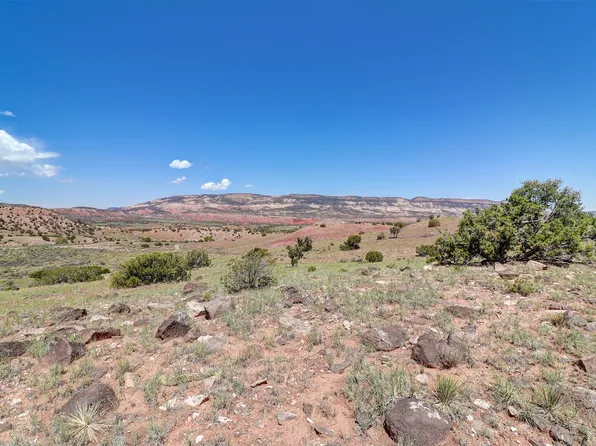 3 Las Animas De Abiquiu, Youngsville, NM 87064