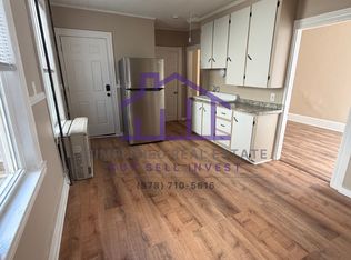 130 Blake St #1, Lewiston, ME 04240