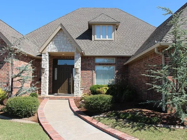 1213 Muirfield Dr, Shawnee, OK 74801