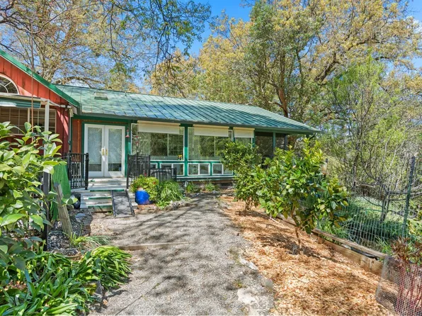 201 Pine Ridge Road, Ukiah, CA 95482