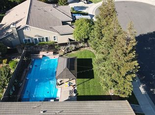 1220 Revelle Dr, Dixon, CA