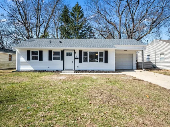 621 Illinois Dr, Rantoul, IL 61866