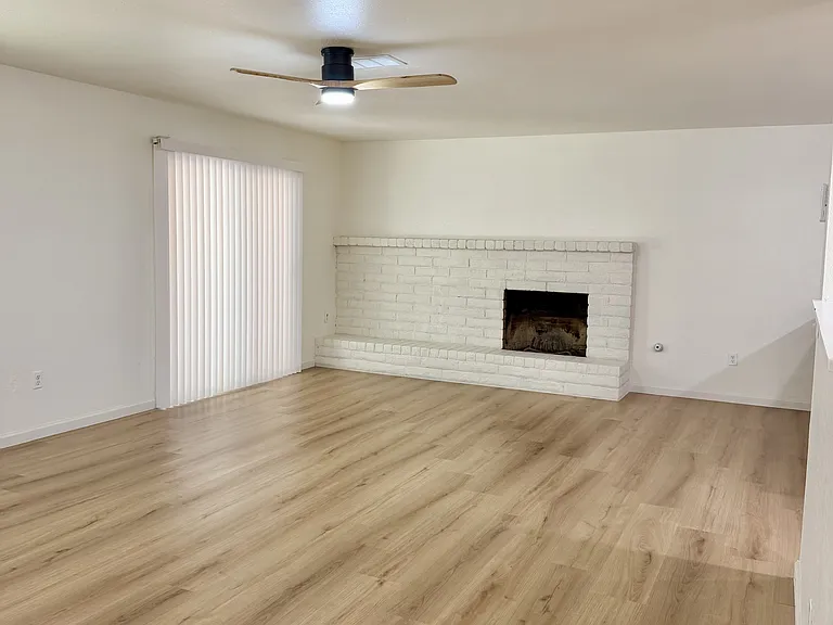814 S Cindy St — Photo 13