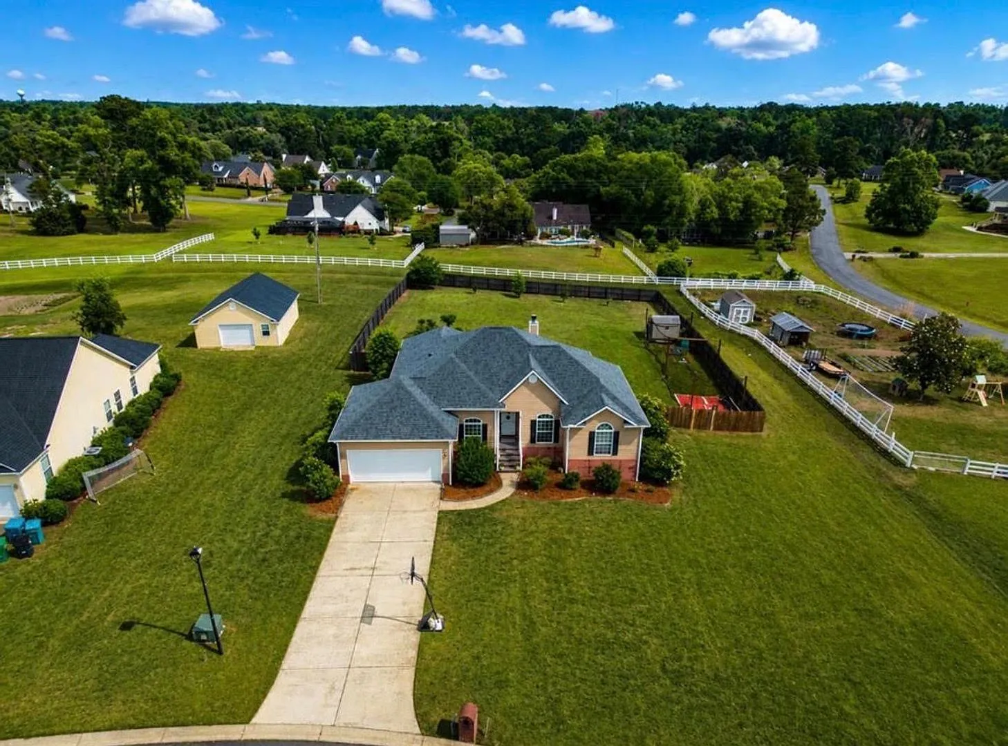 4004 Grey Oak Drive — Photo 1