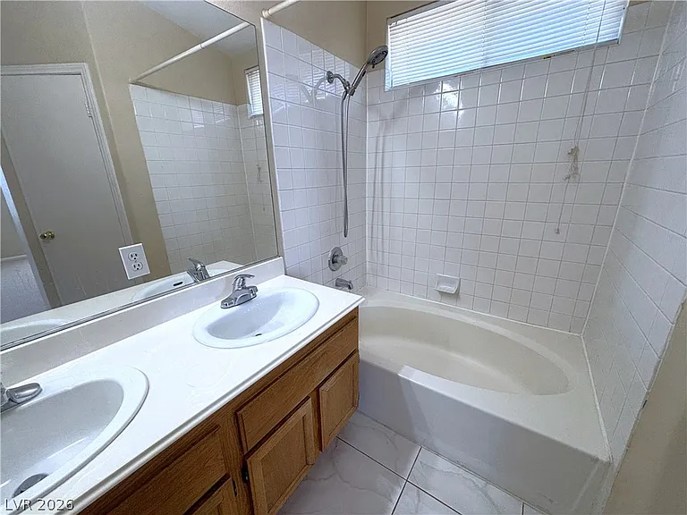 1324 Nugget Creek Dr — Photo 21