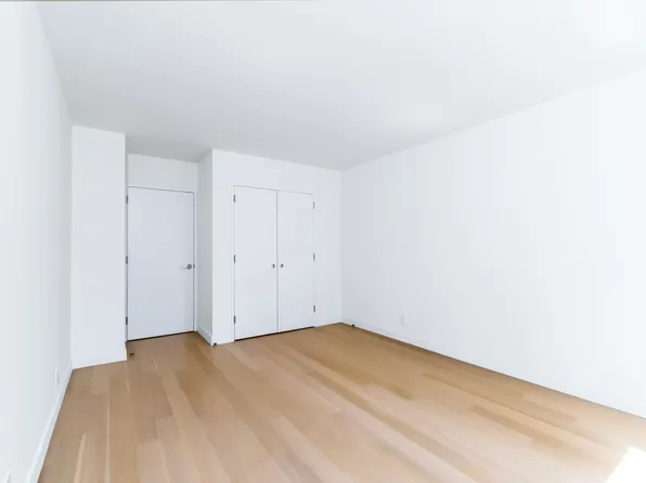 301 West 53rd Street 19H image 2 of 17