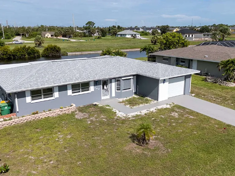 143 Rotonda Cir — Photo 41