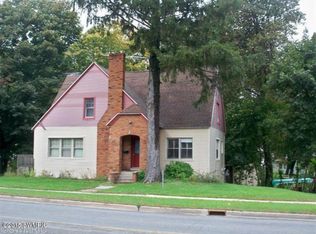 185 N State St, Shelby, MI 49455