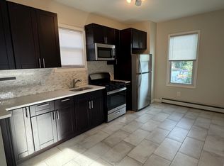 12 Radley St, Kearny, NJ 07032