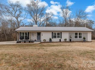 165 Dogwood Valley Rd, Forest City, NC 28043