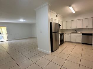 2536 Van Buren St APT 5A, Hollywood, FL 33020