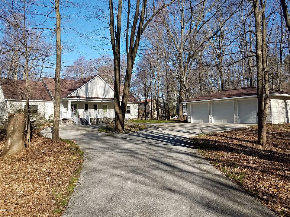 1st image of 2793 Scenic Dr