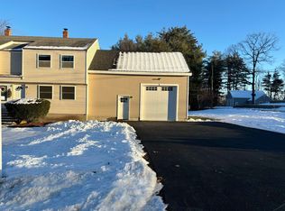 34 Juniper Rd #R, Derry, NH 03038