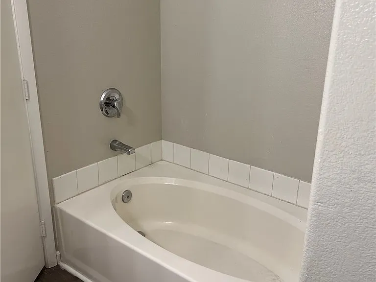 5650 E Sahara Ave #2026 — Photo 21