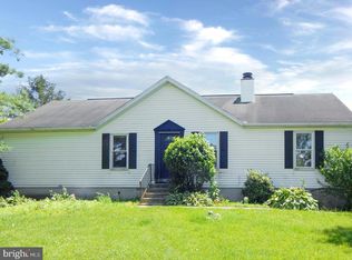 430 Wawassan Dr, Honey Brook, PA 19344