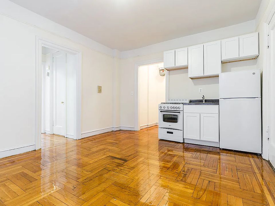 1st image of 20 Seaman Ave APT 3k