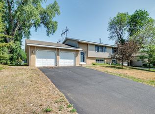 4548 W 135th St, Savage, MN 55378