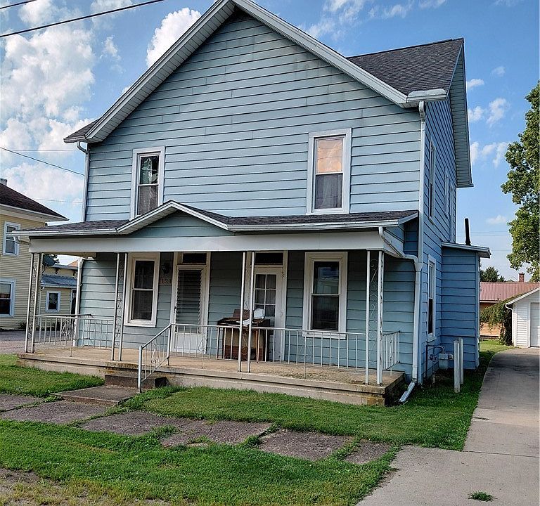 1st image of 131 W 2nd St