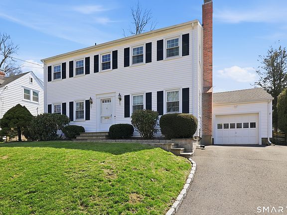2nd image of 8 Merrill Road