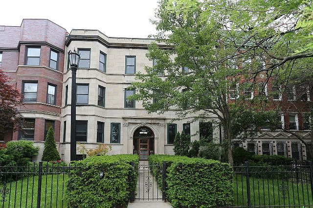 1st image of 4621 N Malden St #3S