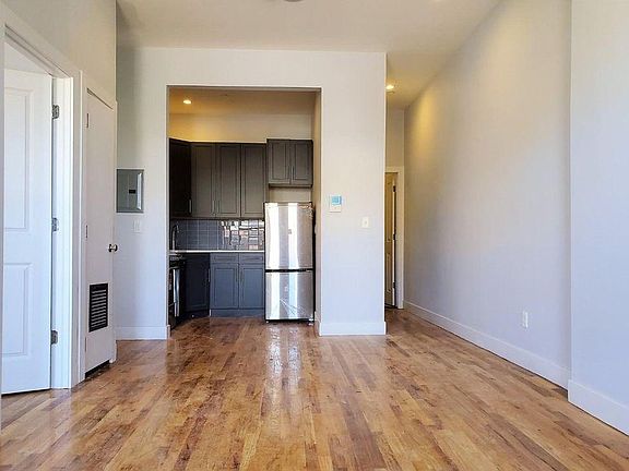 4th image of 368 E 53rd St APT 1B
