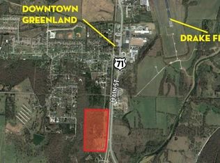 541 S Main Ave, Fayetteville, AR 72701