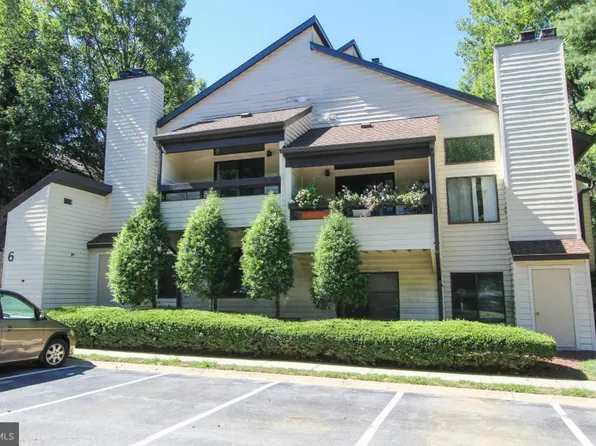 9920 Hellingly Pl, Montgomery Village, MD 20886