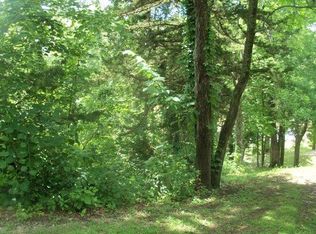 10417 Ferry Rd, Boonville, MO 65233