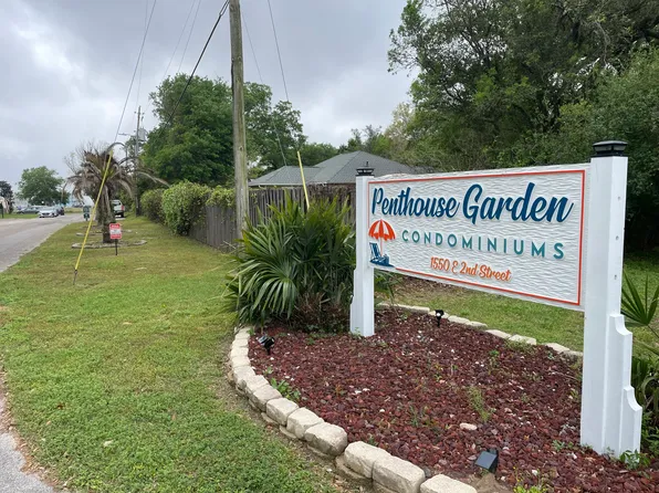 1550 E 2nd St APT Q99, Pass Christian, MS 39571