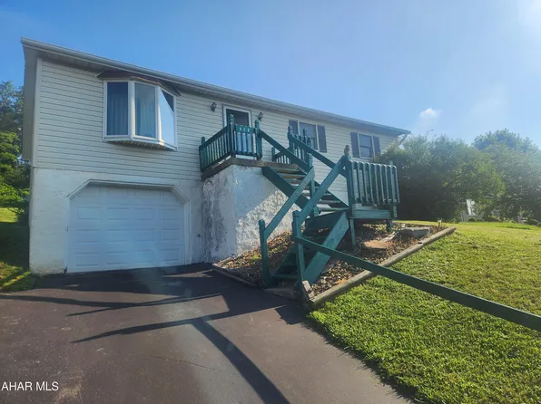 428 Manion Dr, Duncansville, PA 16635