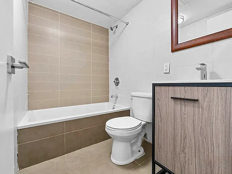 539 Marcy Ave #3R — Photo 8