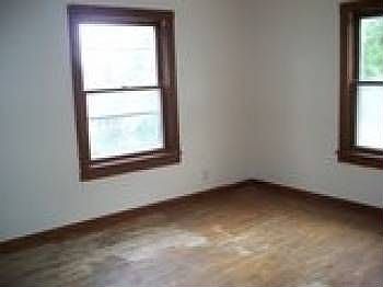 3rd image of 304 Gilmore Ave
