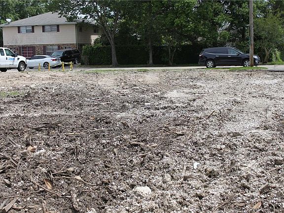 4th image of Cleary Ave