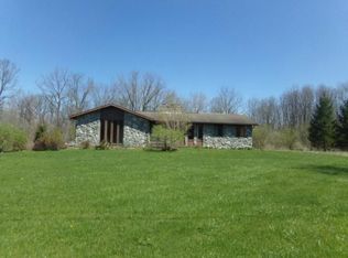 2181 Brace Rd, Victor, NY 14564